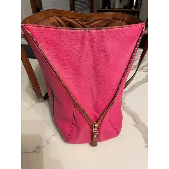 Fossil Expandable Gwen Shopper Tote Bag Travel Leather Wax Coated Pyramid Pink - Picture 5 of 16